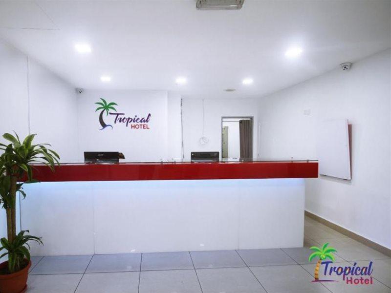Tropical Hotel Kota Damansara Exterior photo